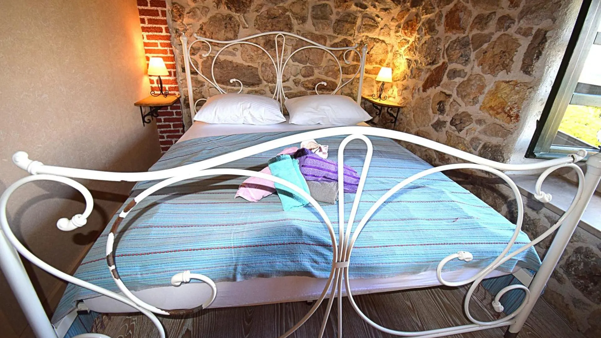 Ferienhaus In Dobropoljana Mit Privatem Pool Holiday home