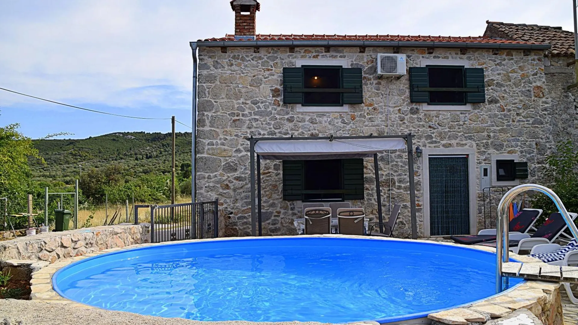 Ferienhaus In Dobropoljana Mit Privatem Pool Holiday home